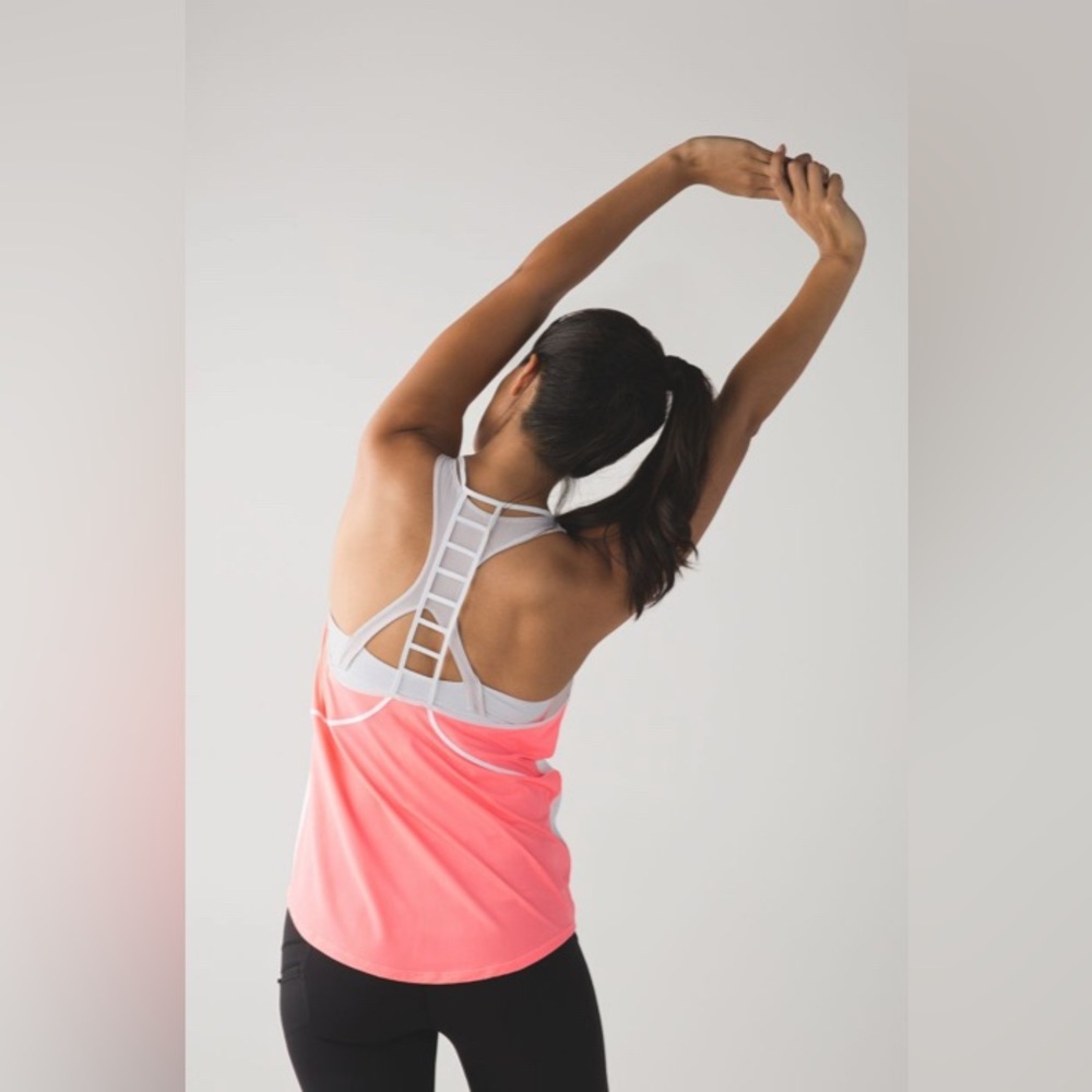 Lululemon Breezy Singlet in White / Grapefruit